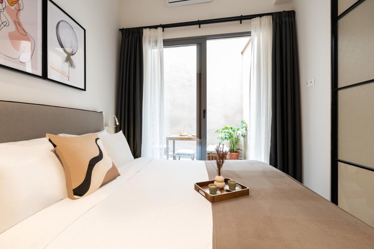 Play Psyri Athens Hotel Екстериор снимка